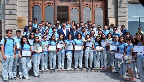 Certificate of Thanks presented to First European Games